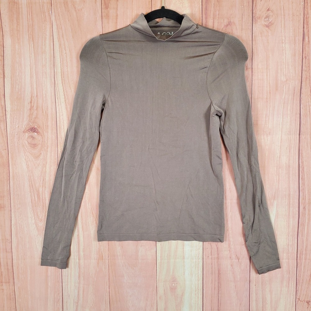 Intimately Free People High Neck Shirt Sz M / L Nylon Blend Activewear